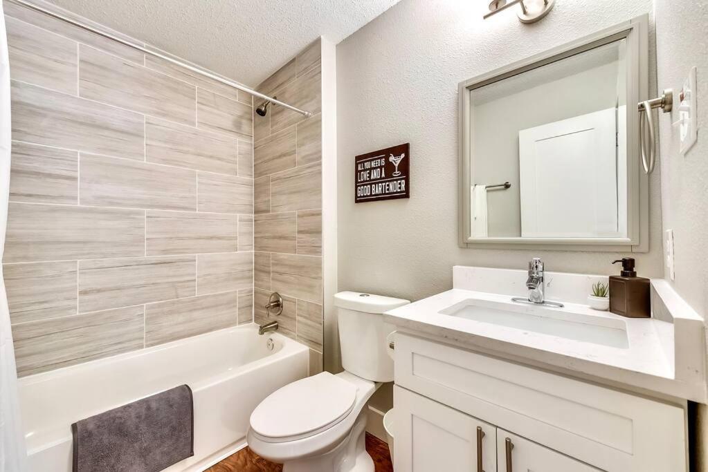 Hello Gorgeous Flat Near Downtown! Apartamento Dallas Exterior foto